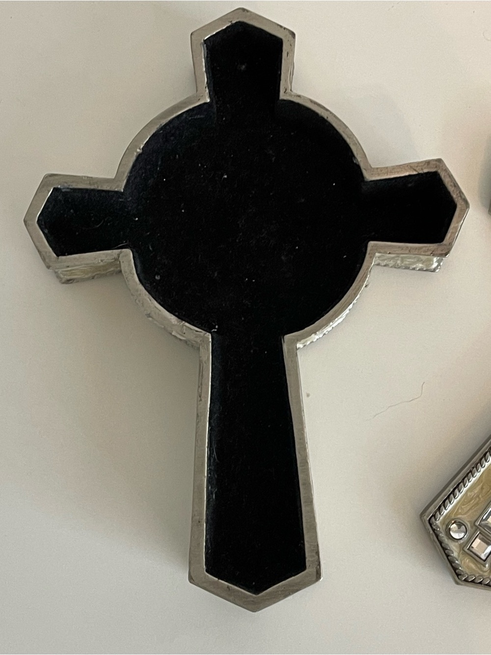 Cross Jewelry Trinket Box Collectible Enameled Rhinestones Rosary Velvet Lined - Picture 8 of 12